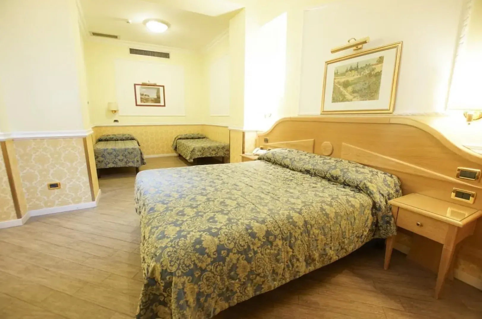 Camera Familiare per 4 persone in hotel
